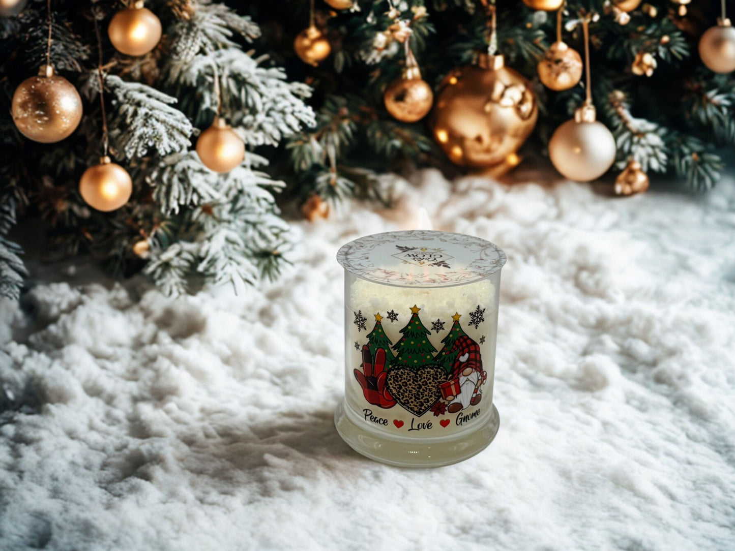 Wick-Less Christmas Cottage